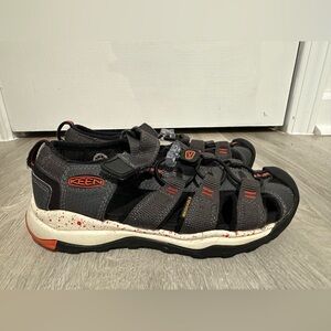 SO2 Keen Newport Neo H2 Big Kids Hiking Sandals Size 1 Magnet Gray Orange